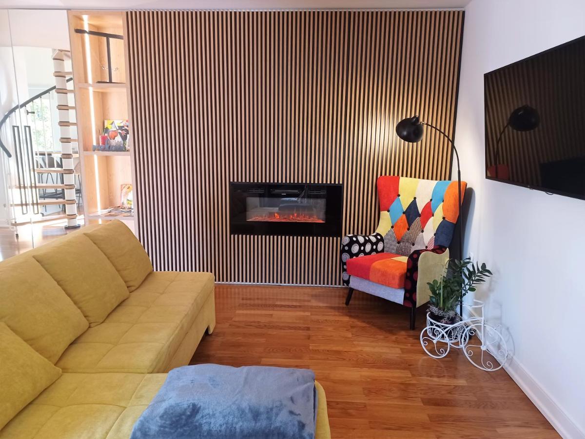 Stunning New Apartment In Centre Of Buzet Kültér fotó